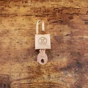Louis Vuitton Lock & Key 🔐 #205